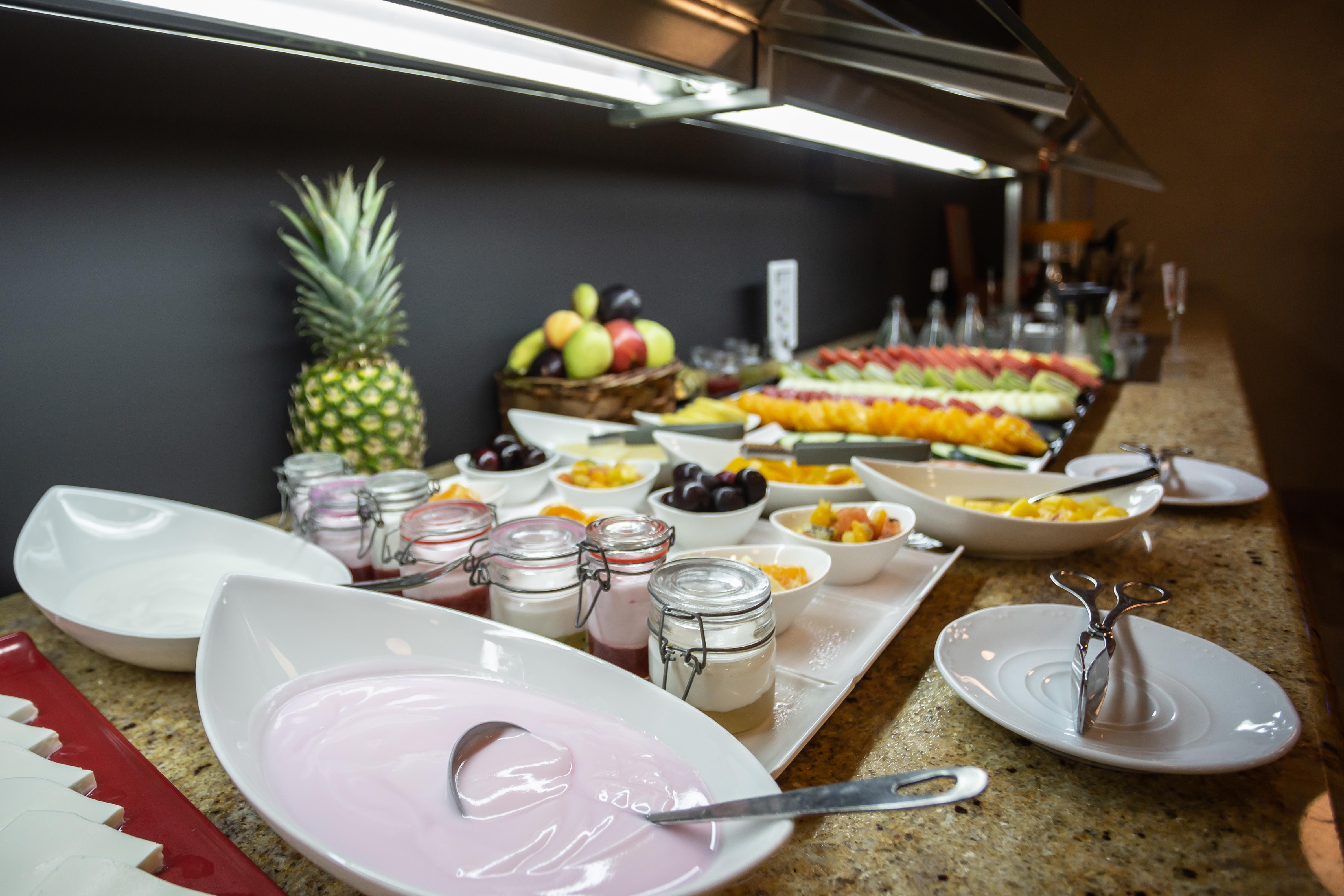 Monte Carmelo Hotel Seville Restoran gambar