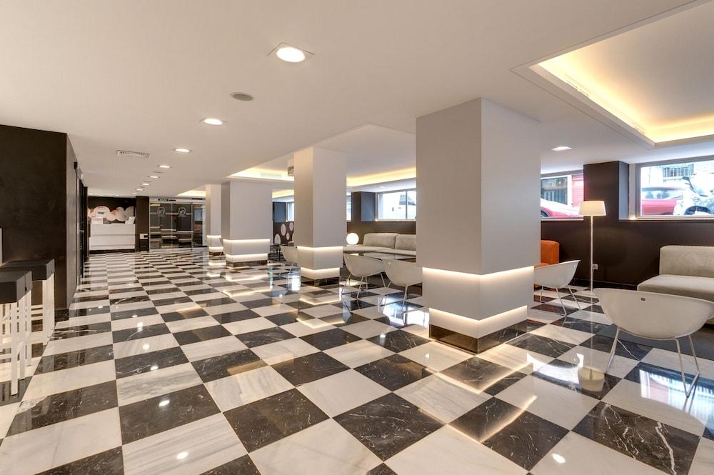 Monte Carmelo Hotel Seville Luaran gambar