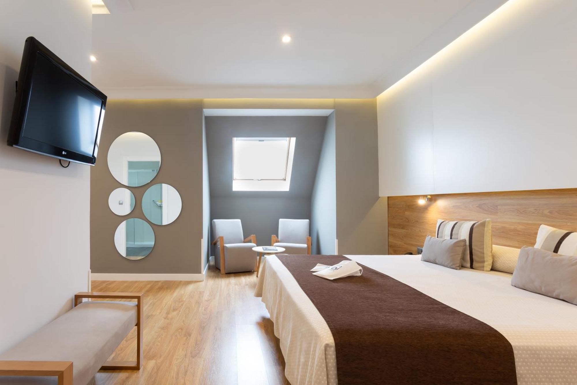 Monte Carmelo Hotel Seville Luaran gambar