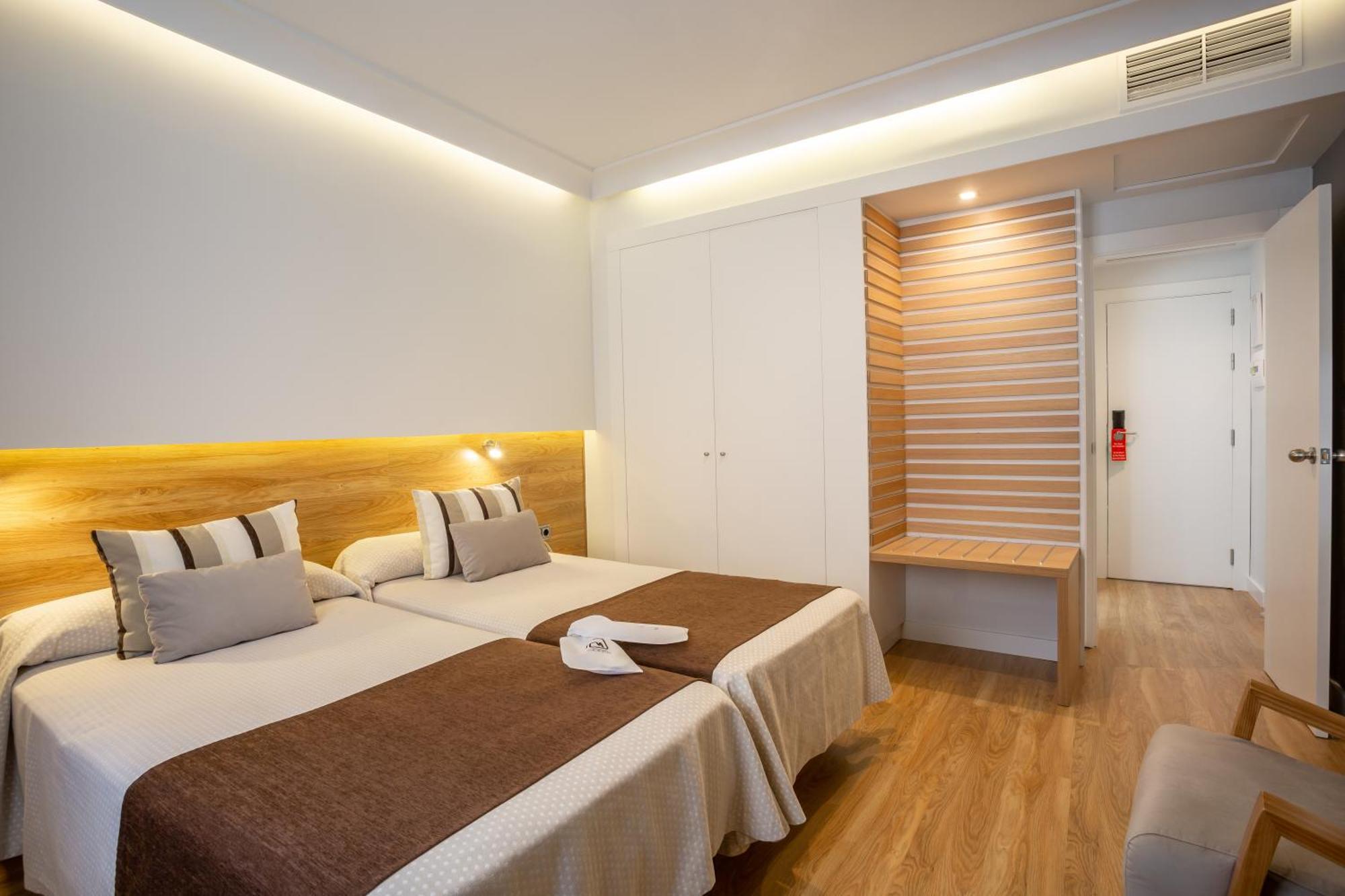 Monte Carmelo Hotel Seville Luaran gambar