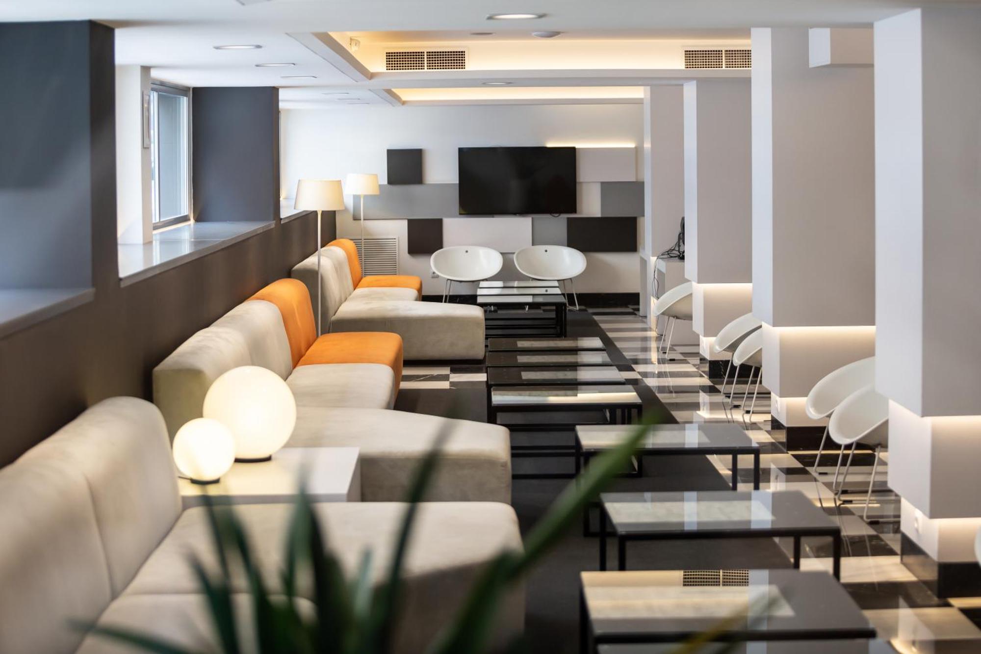 Monte Carmelo Hotel Seville Luaran gambar